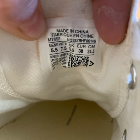 Custom jeweled size 7.5 womens Converse - Picture 4 of 5